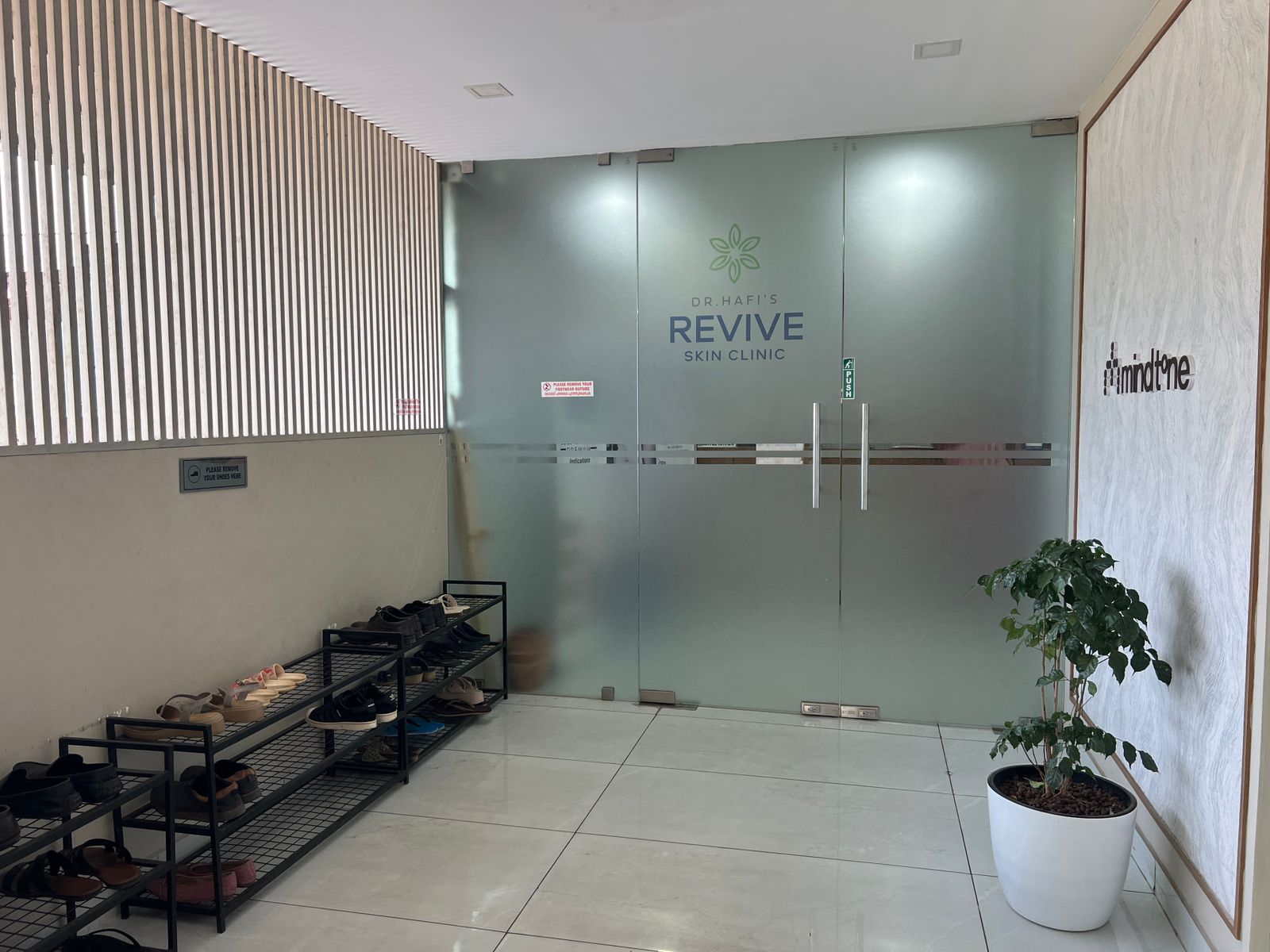 Revive Clinic Gallery